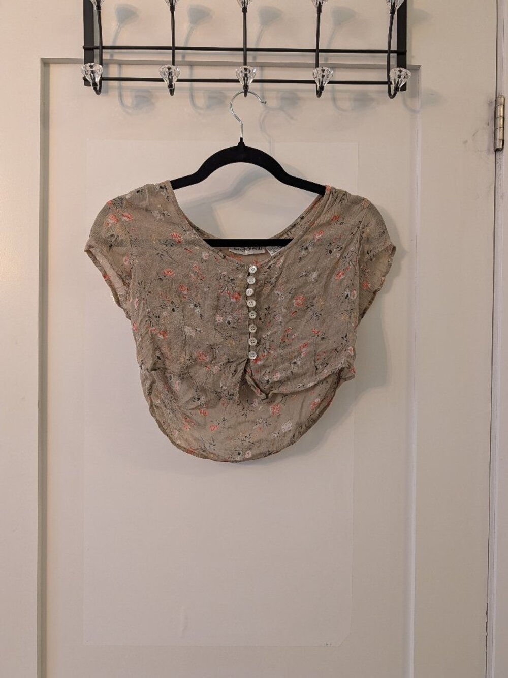 Le Château Pink Floral Ruched Button-Front Blouse S